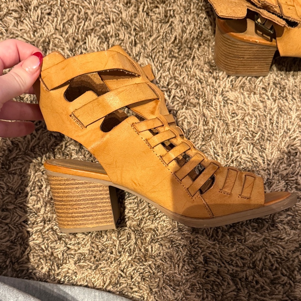 Qupid Tan Strappy Block Heels